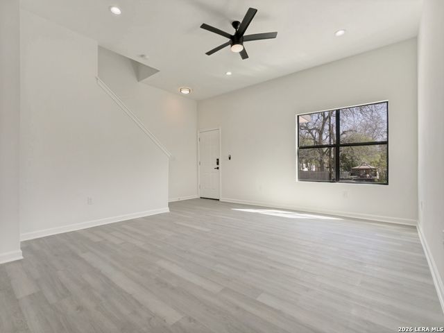 151 Vine St, San Antonio, TX 78210