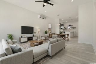 151 Vine St, San Antonio, TX 78210