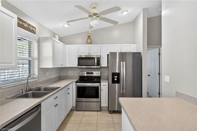 113 NW 14th ST, Cape Coral, FL 33993