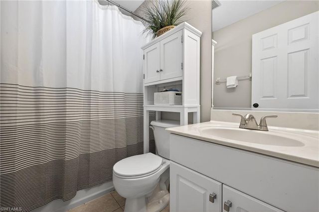 113 NW 14th ST, Cape Coral, FL 33993