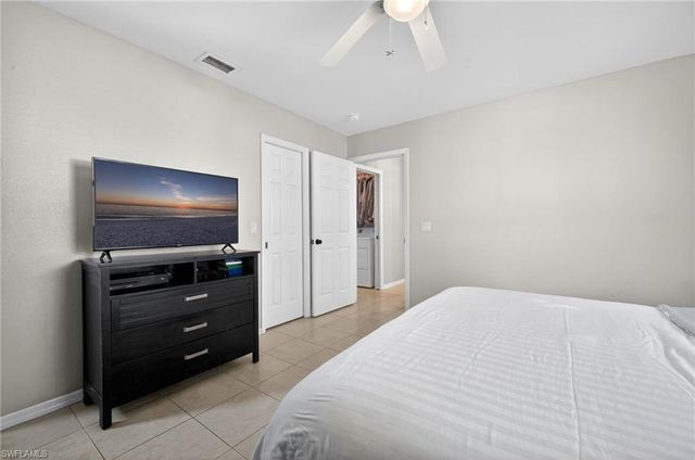 113 NW 14th ST, Cape Coral, FL 33993