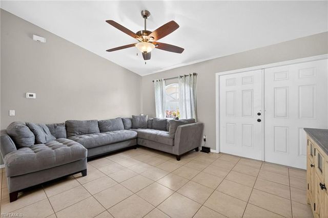 113 NW 14th ST, Cape Coral, FL 33993