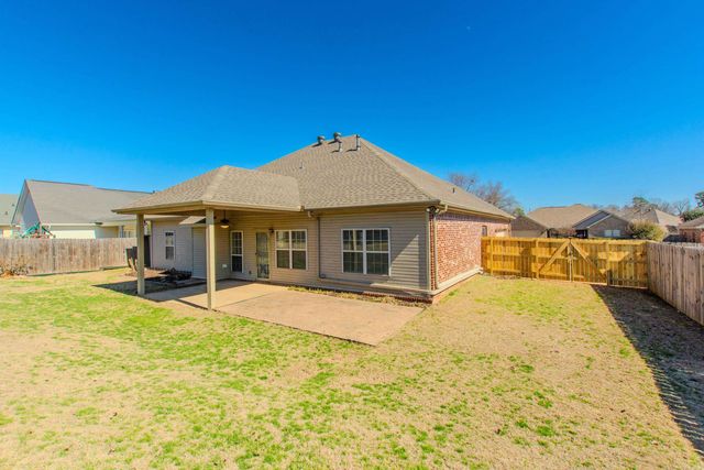3211 Moonlighting Place, Bryant, AR 72022