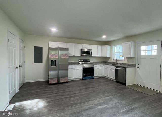 1115 W 6TH STREET, Laurel, DE 19956