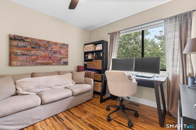 40 Riverside Avenue 4, Stamford, CT 06905