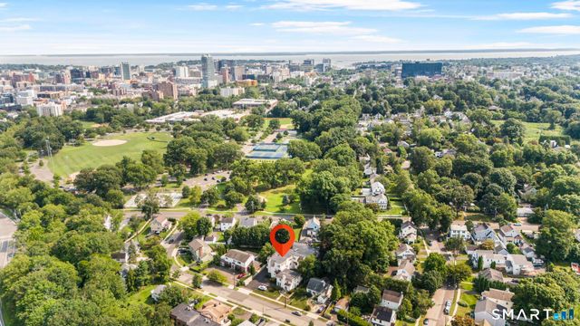 40 Riverside Avenue 4, Stamford, CT 06905