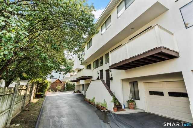 40 Riverside Avenue 4, Stamford, CT 06905