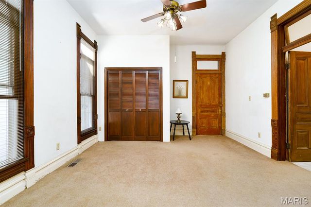 261 Lebanon Avenue, Belleville, IL 62220