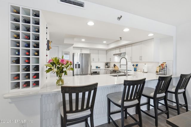 1221 1ST Street S 12B, Jacksonville Beach, FL 32250