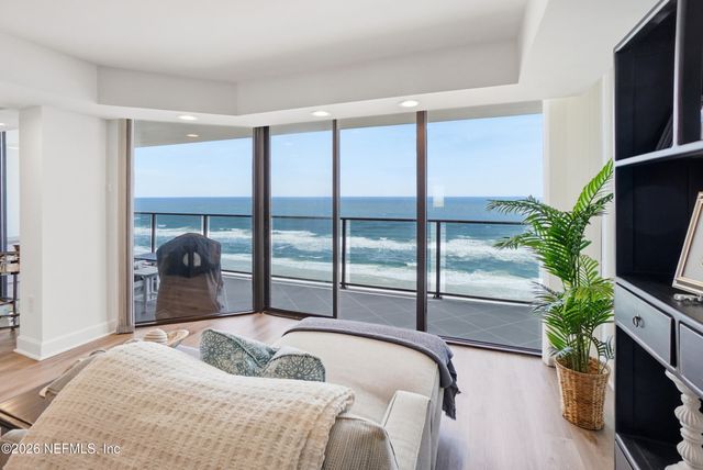 1221 1ST Street S 12B, Jacksonville Beach, FL 32250