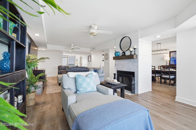 1221 1ST Street S 12B, Jacksonville Beach, FL 32250