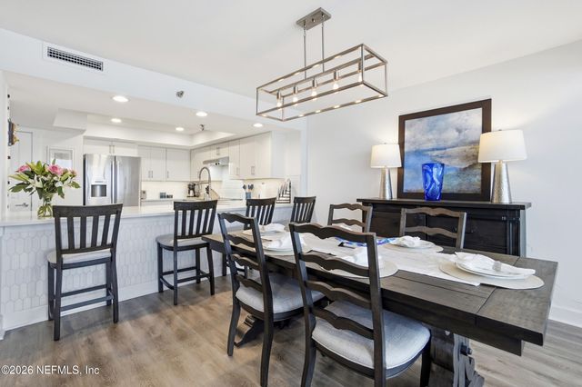 1221 1ST Street S 12B, Jacksonville Beach, FL 32250