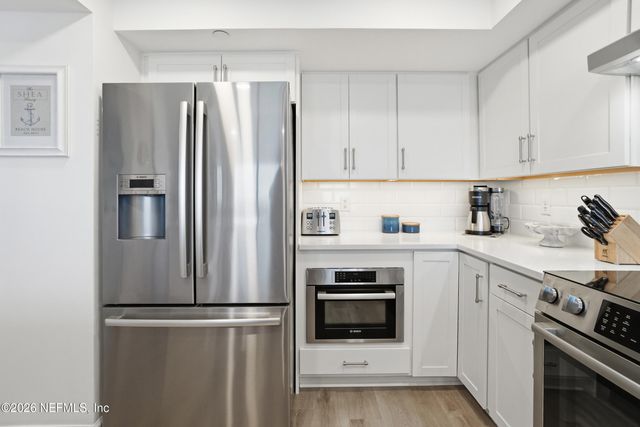 1221 1ST Street S 12B, Jacksonville Beach, FL 32250