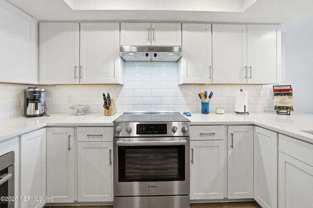 1221 1ST Street S 12B, Jacksonville Beach, FL 32250