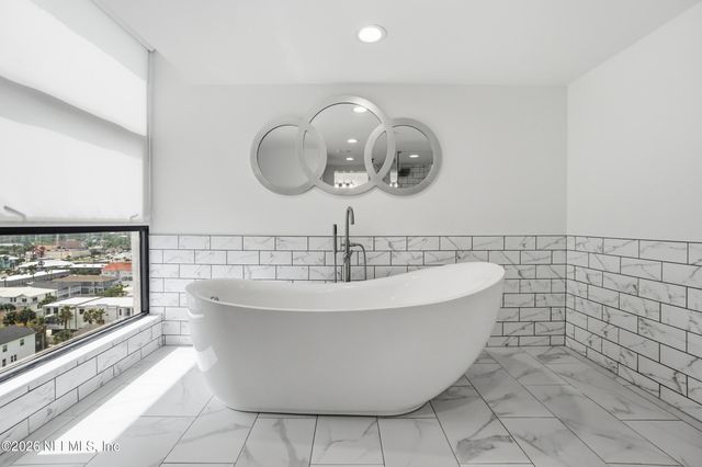 1221 1ST Street S 12B, Jacksonville Beach, FL 32250