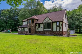 330 Mulberry Street, Southington, CT 06479