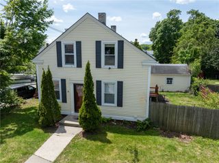 194 Waterman Avenue, North Providence, RI 02911