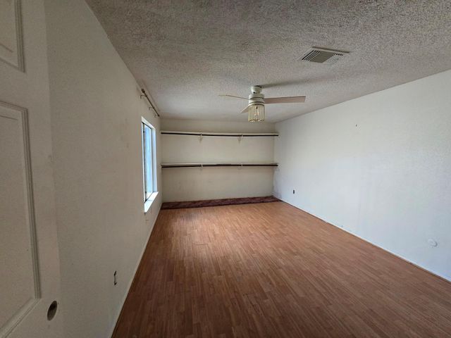 6106 W Airport Boulevard 18, Houston, TX 77035