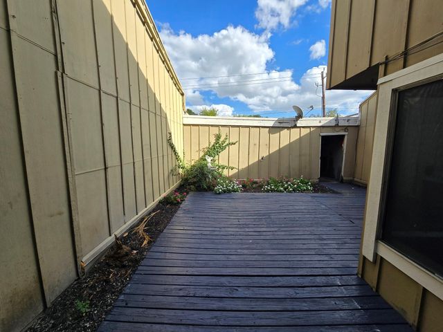 6106 W Airport Boulevard 18, Houston, TX 77035