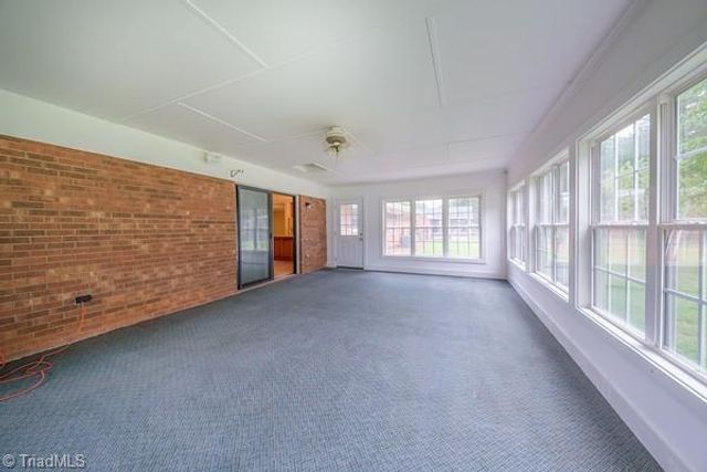 5160 Nicole Road, Kernersville, NC 27284