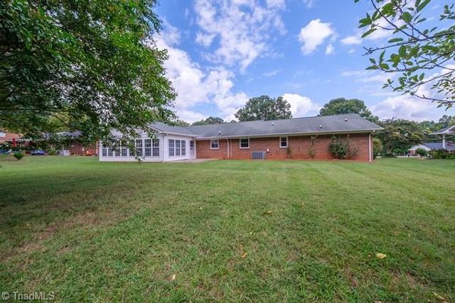 5160 Nicole Road, Kernersville, NC 27284