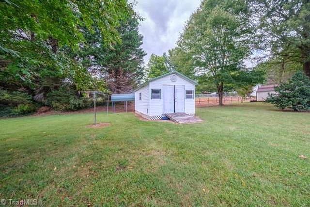 5160 Nicole Road, Kernersville, NC 27284