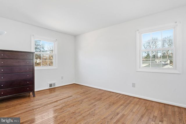 12725 BUSHEY DR, Silver Spring, MD 20906