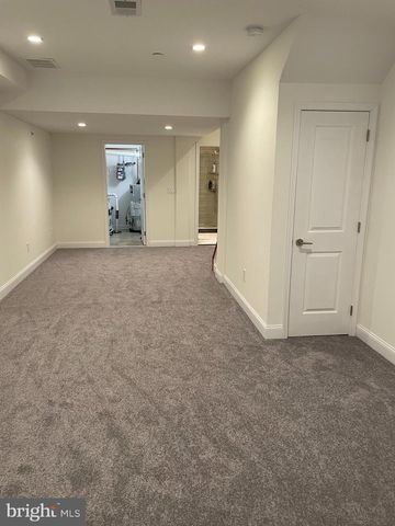 2304 ALTER ST, Philadelphia, PA 19146