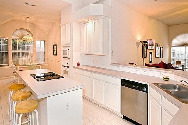 1521 Simsbury Drive, Plano, TX 75025