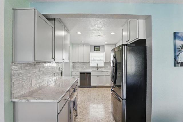 1325 MCNEIL ROAD, Altamonte Springs, FL 32714