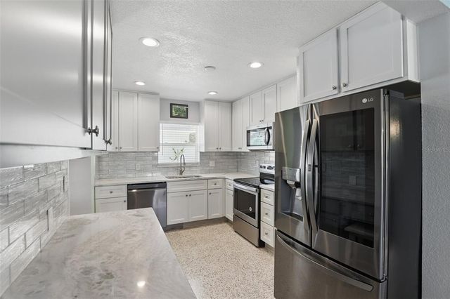 1325 MCNEIL ROAD, Altamonte Springs, FL 32714