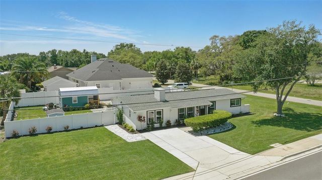 1325 MCNEIL ROAD, Altamonte Springs, FL 32714