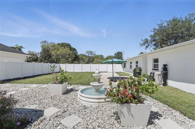 1325 MCNEIL ROAD, Altamonte Springs, FL 32714