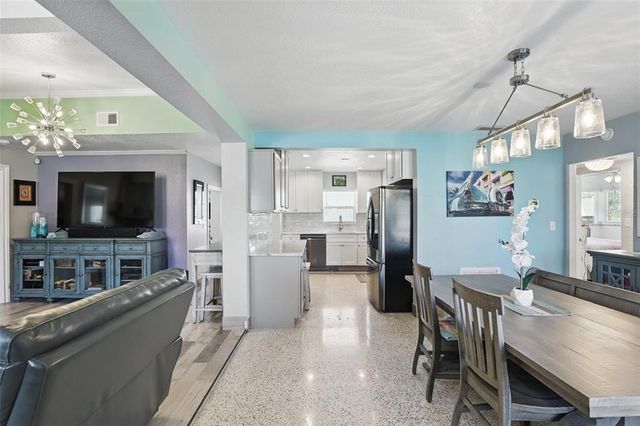 1325 MCNEIL ROAD, Altamonte Springs, FL 32714