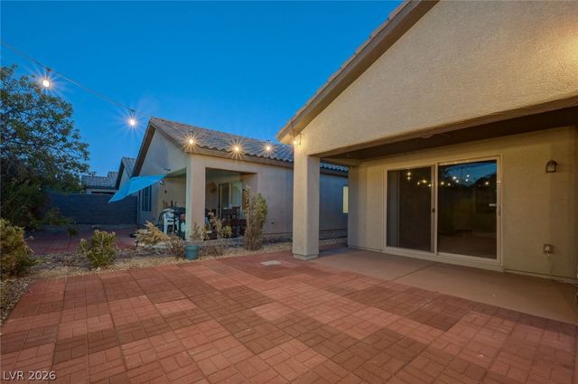6092 Tokara Avenue, Las Vegas, NV 89122