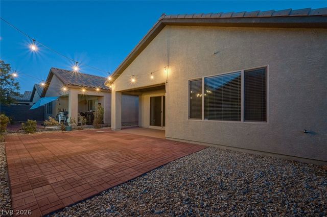 6092 Tokara Avenue, Las Vegas, NV 89122