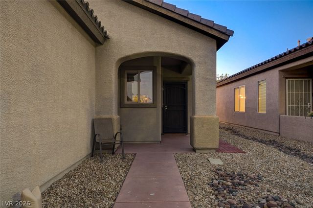 6092 Tokara Avenue, Las Vegas, NV 89122