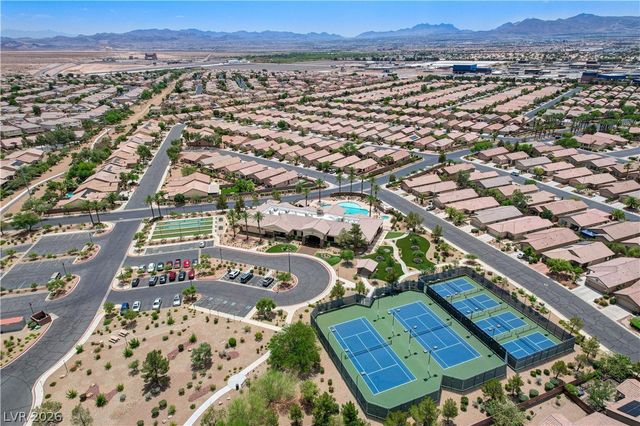 6092 Tokara Avenue, Las Vegas, NV 89122