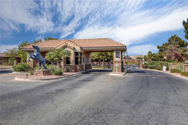6092 Tokara Avenue, Las Vegas, NV 89122