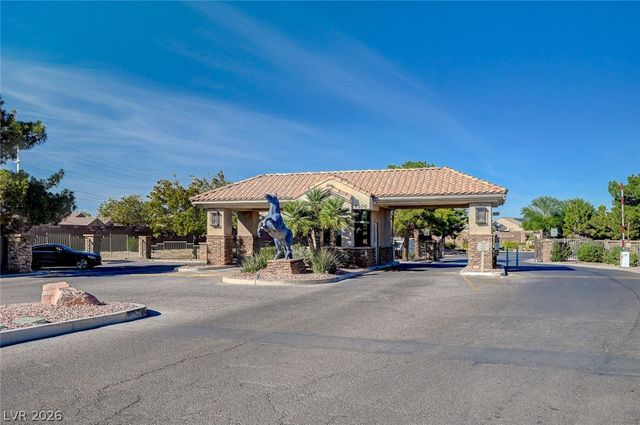 6092 Tokara Avenue, Las Vegas, NV 89122