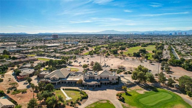 6092 Tokara Avenue, Las Vegas, NV 89122