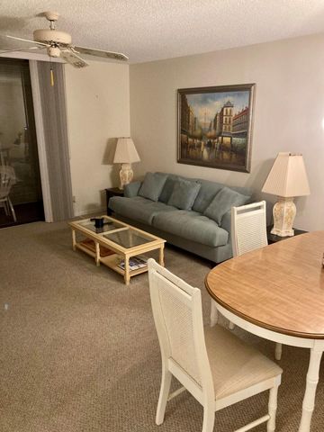 5310 Las Verdes Circle 201, Delray Beach, FL 33484