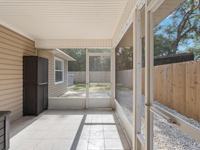 25336 SAINT ANNE STREET, Sorrento, FL 32776