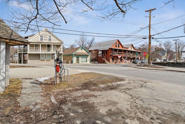 53 Main Street, Plainfield, VT 05667