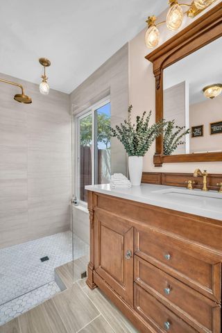 8235 NW 5th Street, Coral Springs, FL 33071
