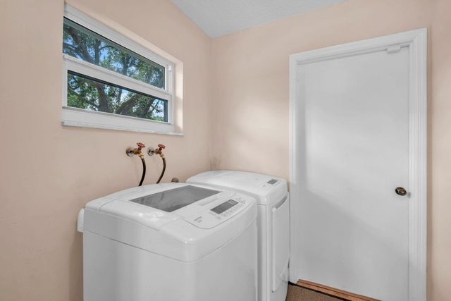 8235 NW 5th Street, Coral Springs, FL 33071