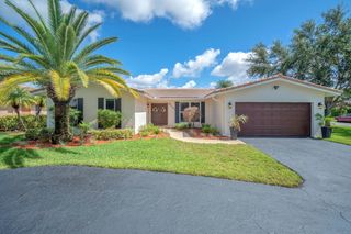 8235 NW 5th Street, Coral Springs, FL 33071