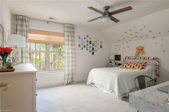 220 Quail Run Drive, Clemmons, NC 27012