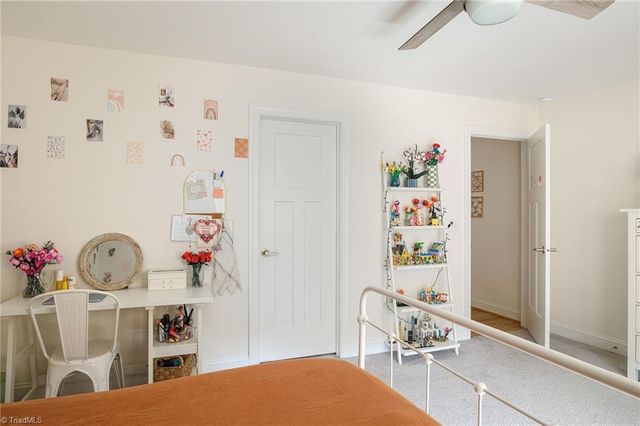 220 Quail Run Drive, Clemmons, NC 27012