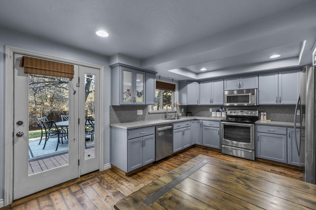 63425 Deschutes Market Road, Bend, OR 97701